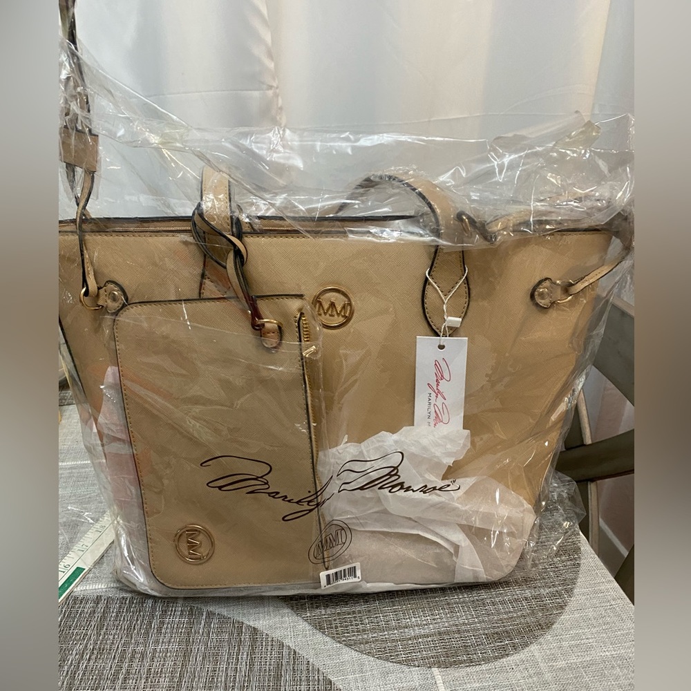 NEW MM Marilyn Monroe purse handbag